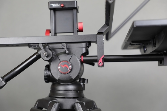 Υψηλή μετάδοση φωτός 22 ιντσών διπλή οθόνη Teleprompter για εσωτερικό / εξωτερικό στο TYSTVideo