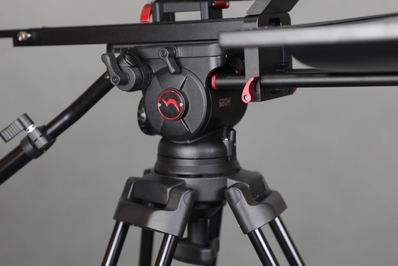 Υψηλή μετάδοση φωτός 22 ιντσών διπλή οθόνη Teleprompter για εσωτερικό / εξωτερικό στο TYSTVideo